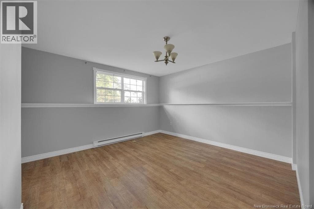 1 Tagish Road, photo 20
