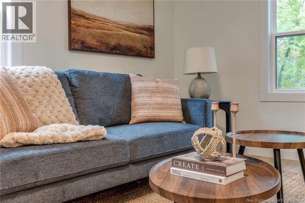 7 River Road, photo 6