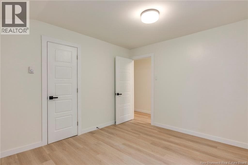 7 River Road, photo 27