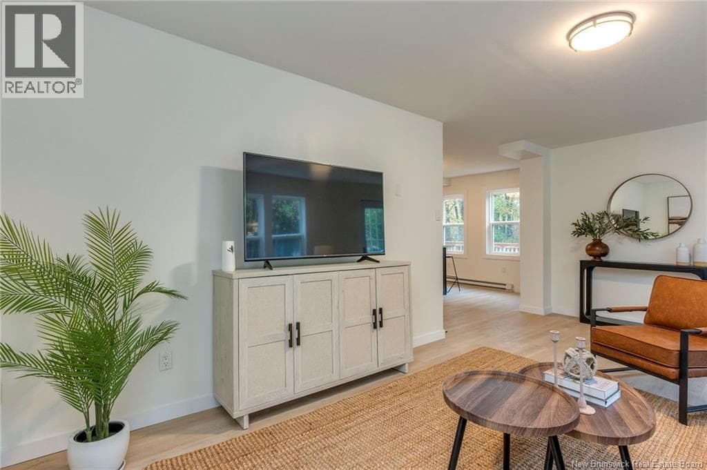 7 River Road, photo 5