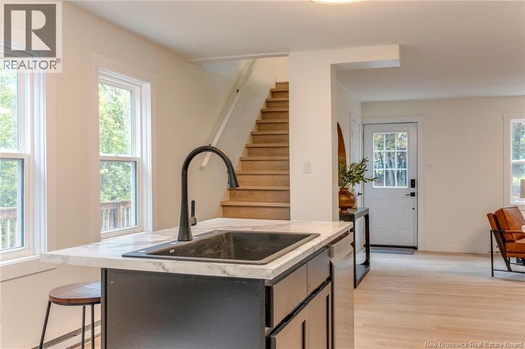 7 River Road, photo 15