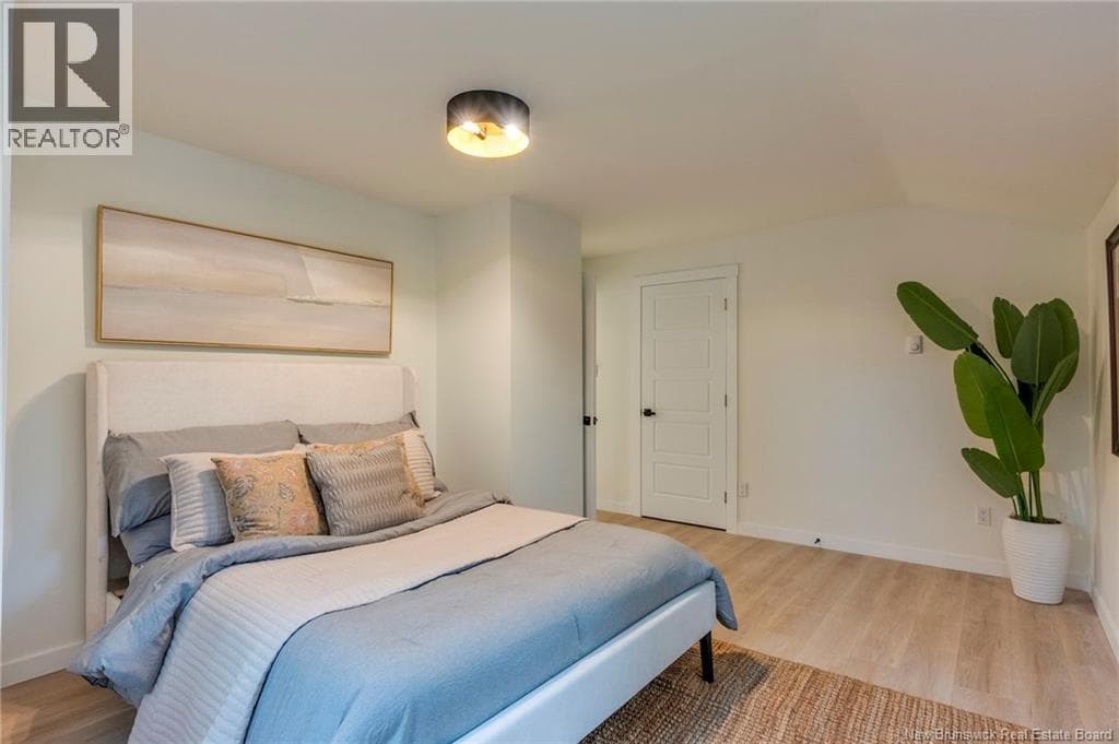 7 River Road, photo 22