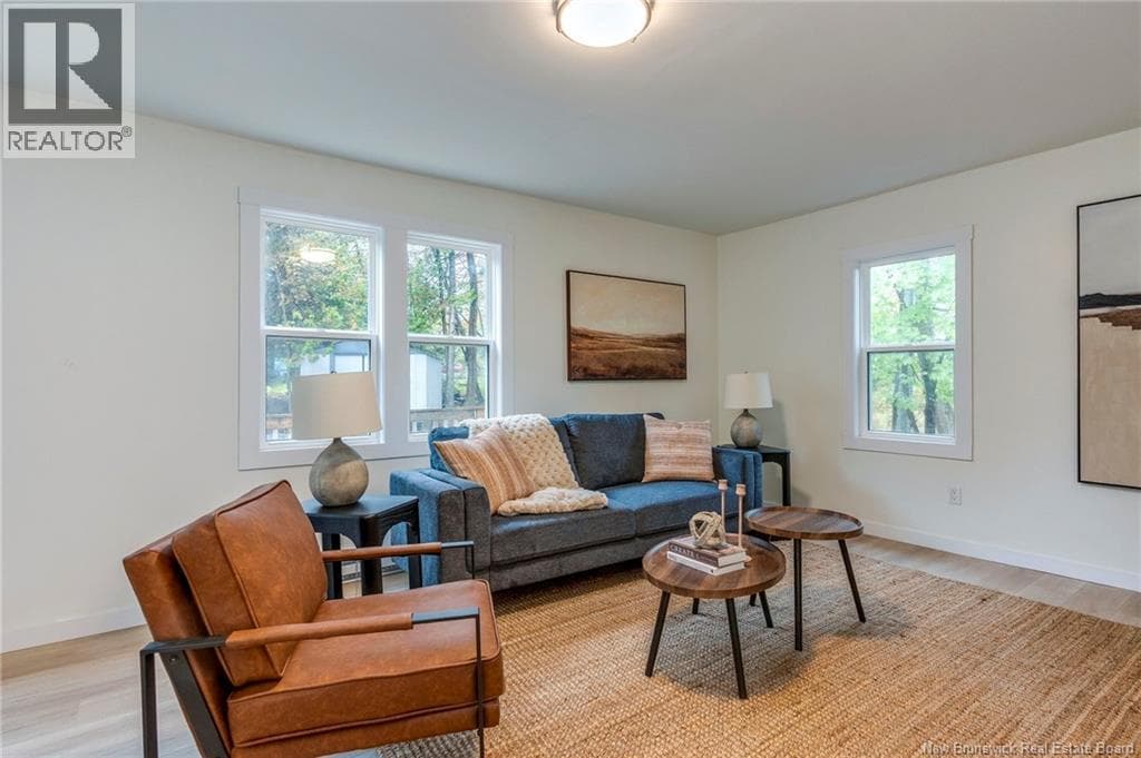 7 River Road, photo 3