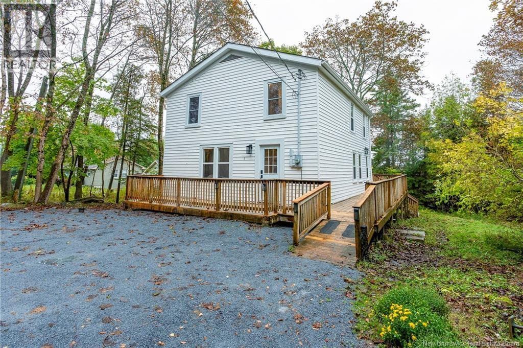 7 River Road, photo 30