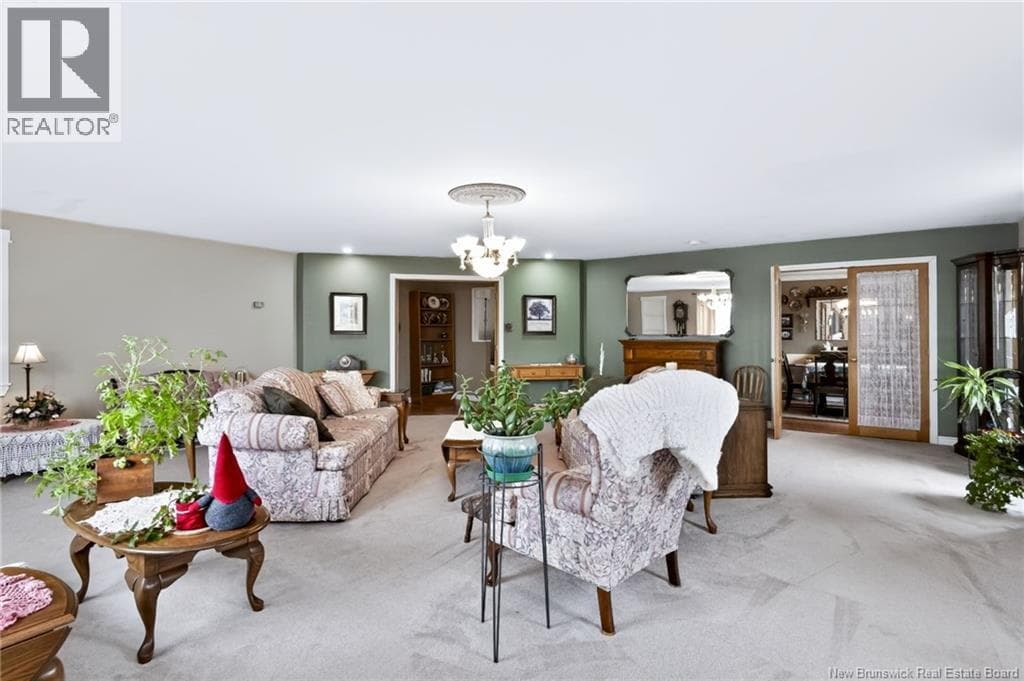 29 Hillhurst, photo 11