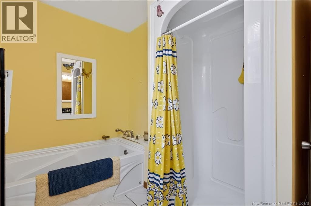 29 Hillhurst, photo 22