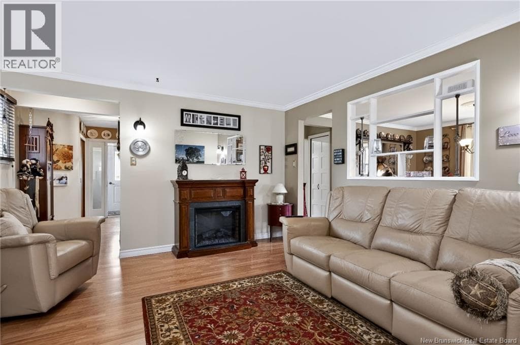 29 Hillhurst, photo 15
