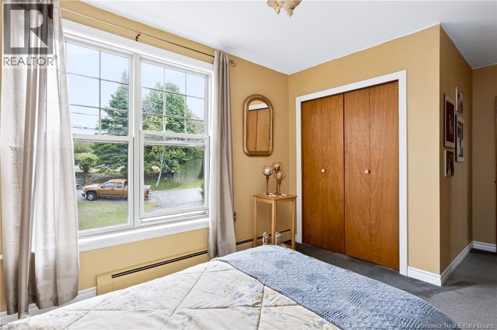 29 Hillhurst, photo 26