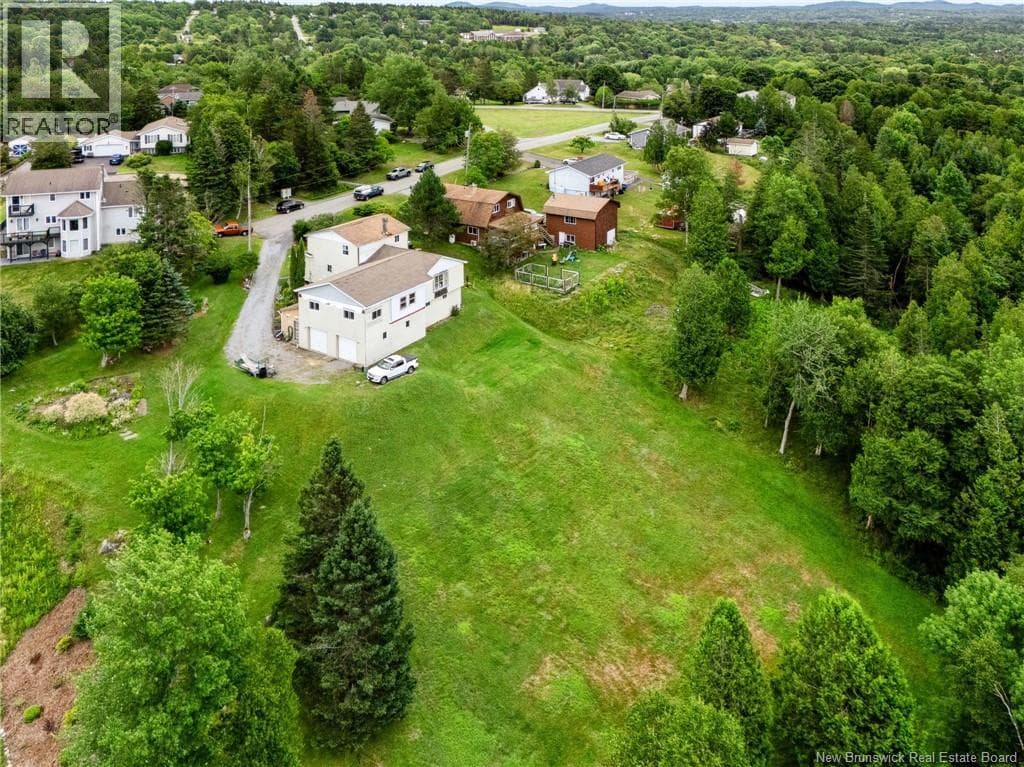 29 Hillhurst, photo 38
