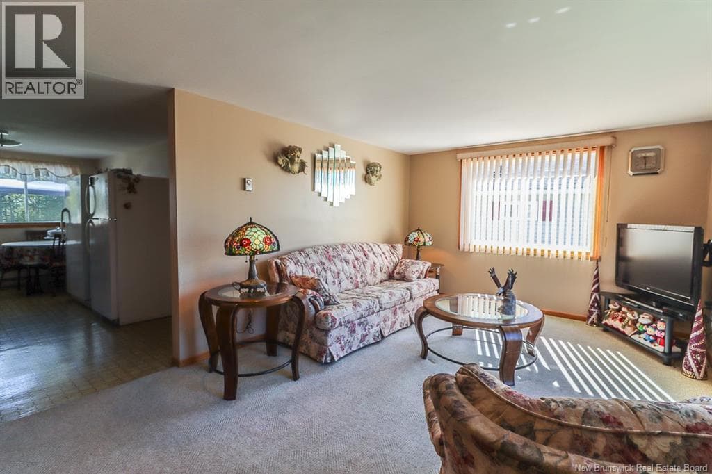 267 Milford Road, photo 22