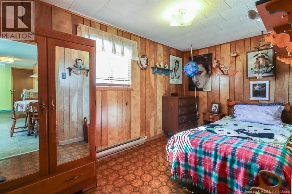 267 Milford Road, photo 27