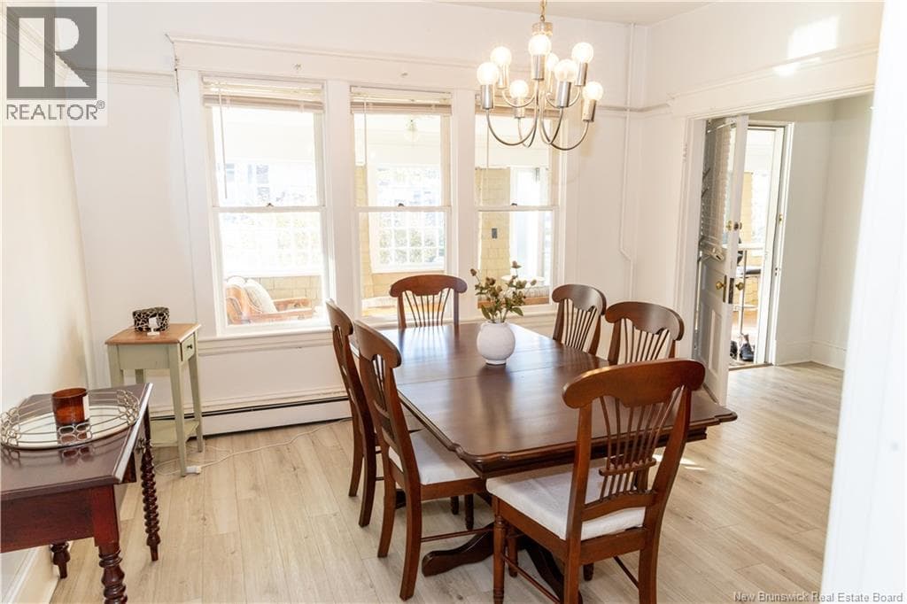 247 Sherbrooke Street, photo 13