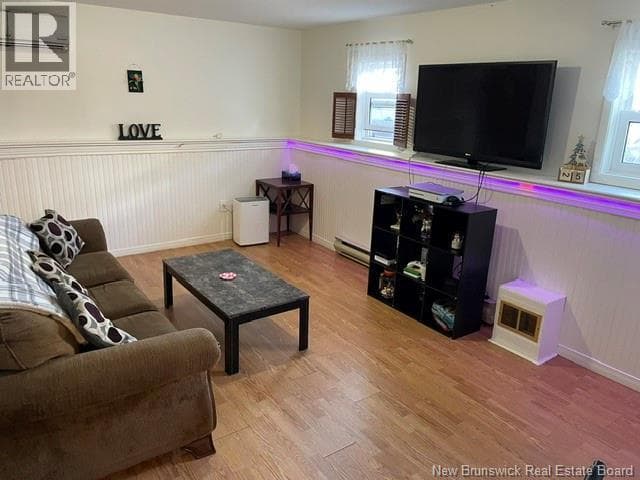 18 Partellow Street, photo 16