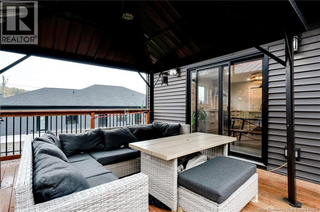 168 Vincent Road, photo 43