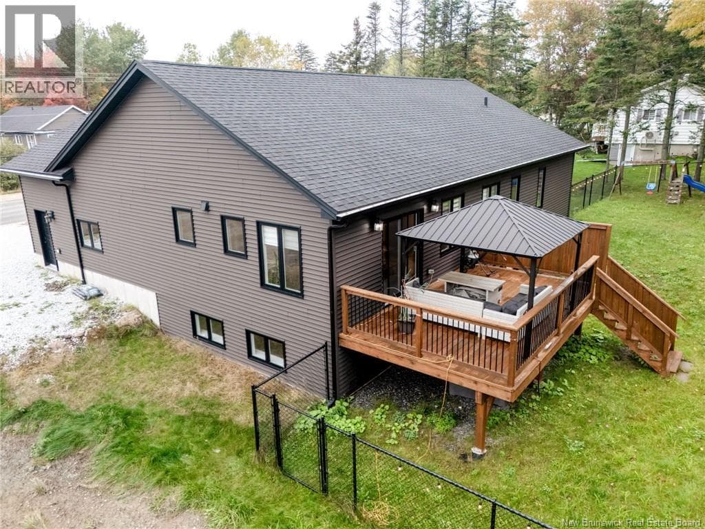 168 Vincent Road, photo 38
