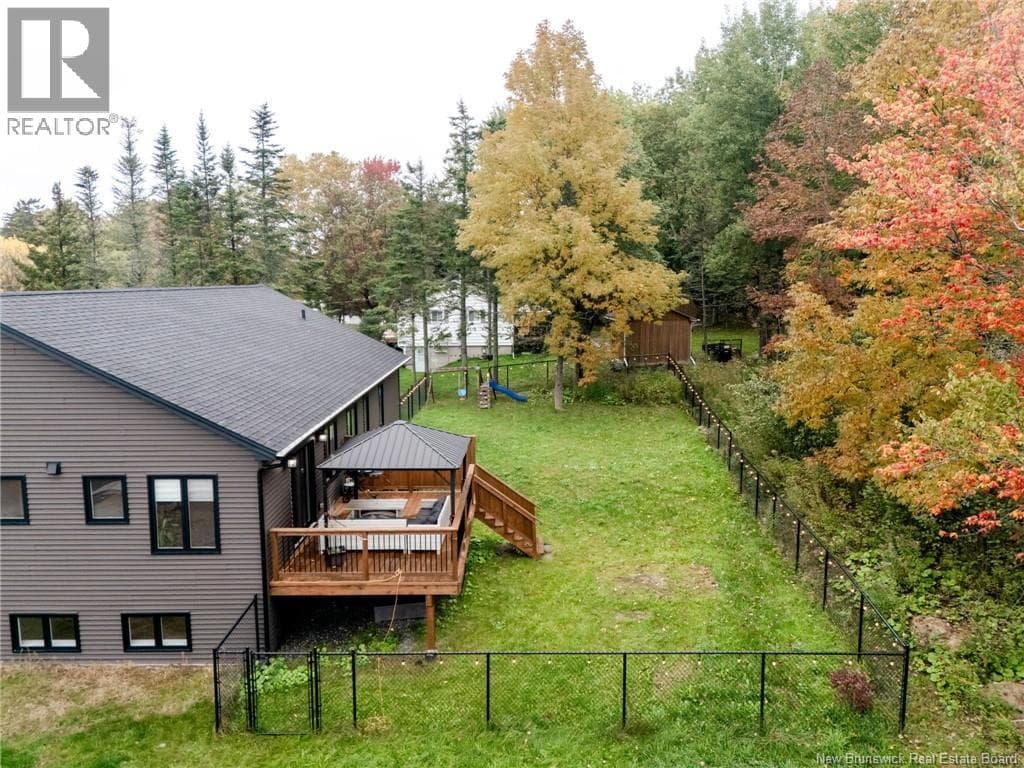 168 Vincent Road, photo 42