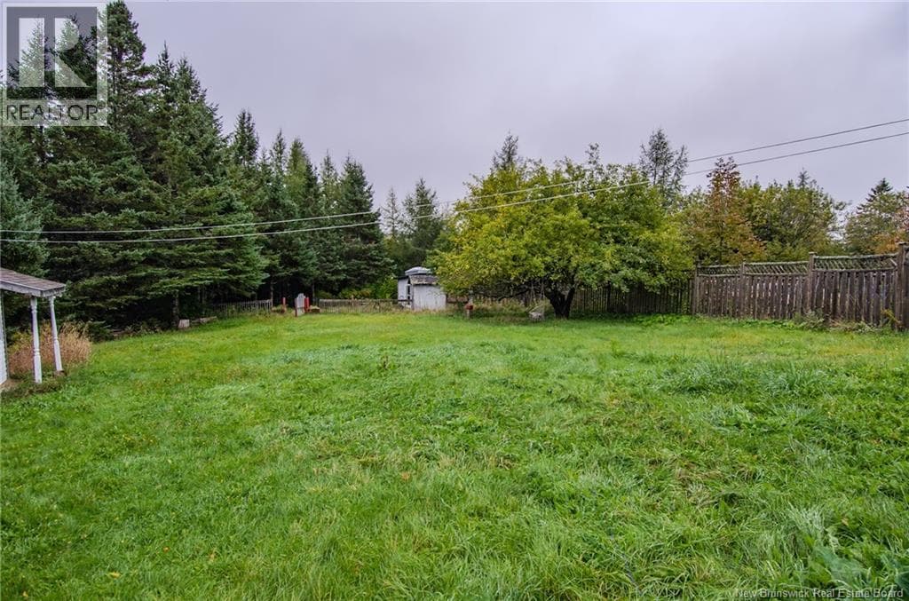 2740 Loch Lomond Road, photo 32