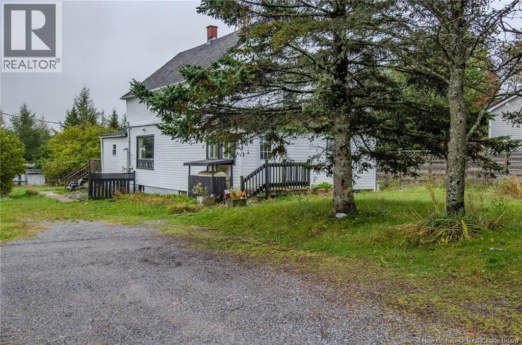 2740 Loch Lomond Road, photo 33
