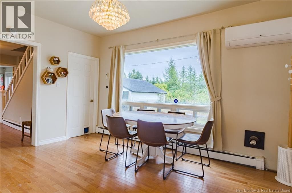 2740 Loch Lomond Road, photo 5