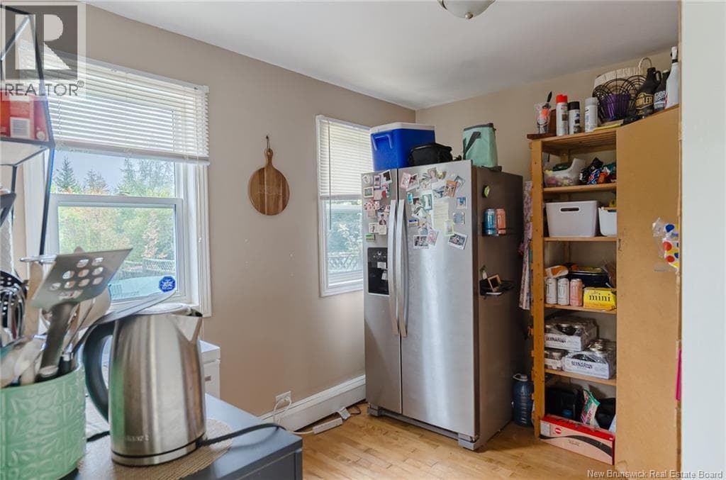 2740 Loch Lomond Road, photo 9