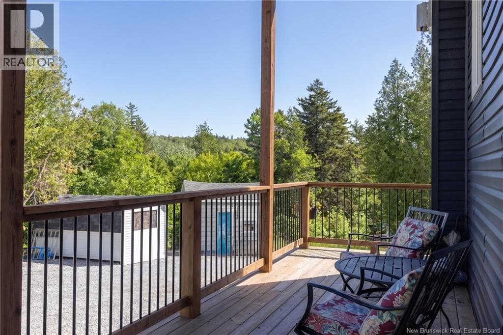 34 Maple Hill Lane, photo 4