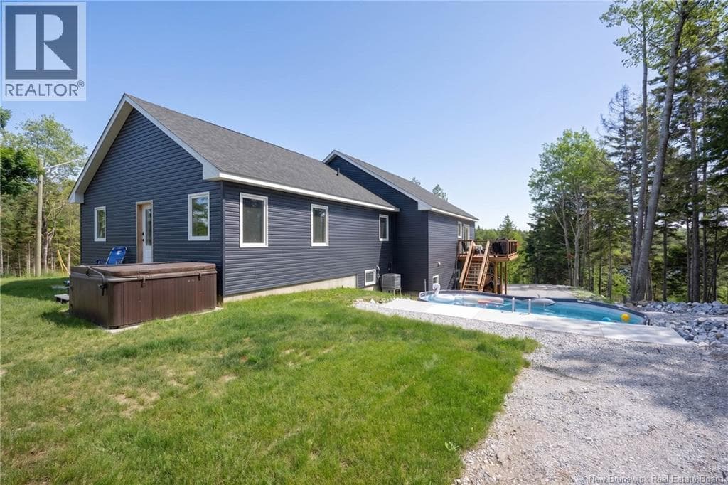34 Maple Hill Lane, photo 9
