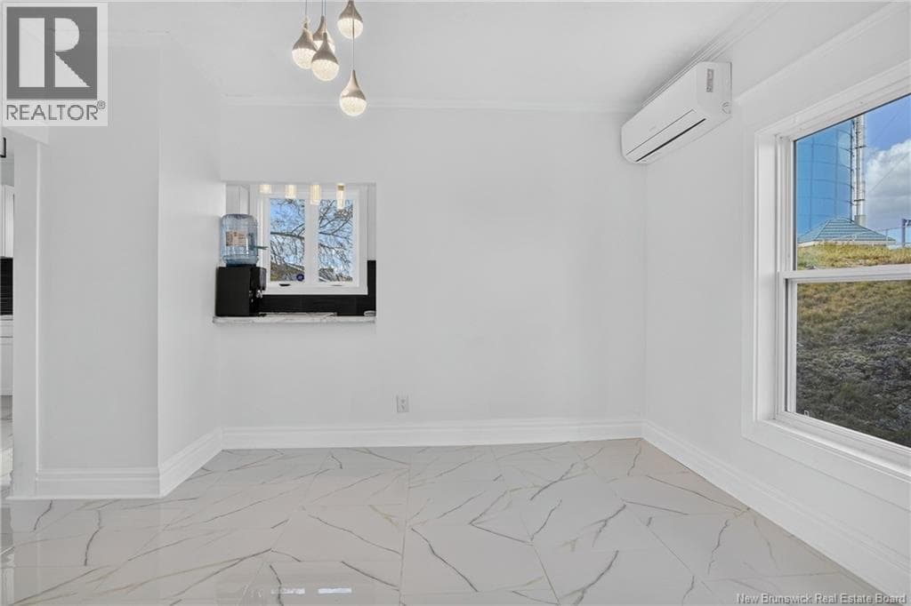 677 Fundy Drive, photo 13