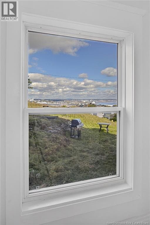677 Fundy Drive, photo 4