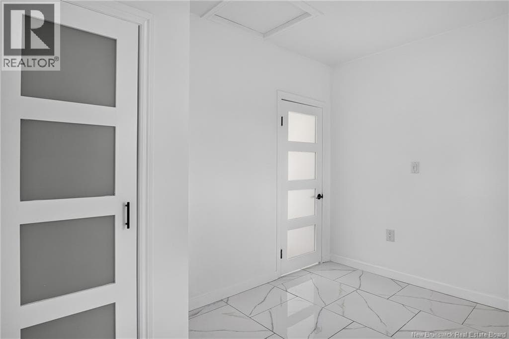 677 Fundy Drive, photo 35