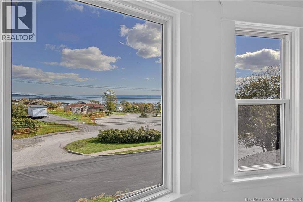 677 Fundy Drive, photo 29