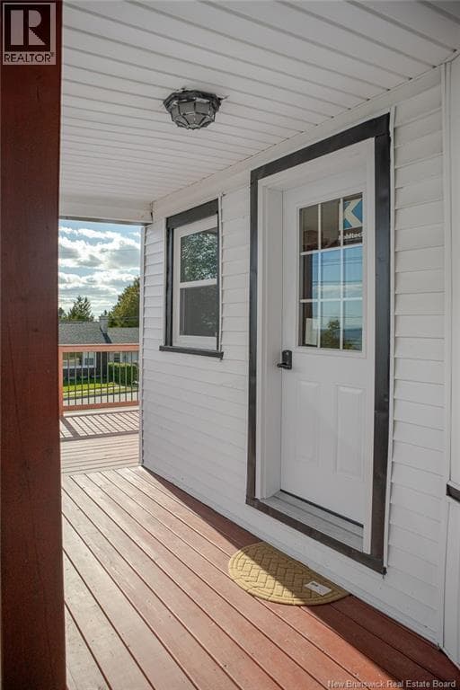 677 Fundy Drive, photo 5