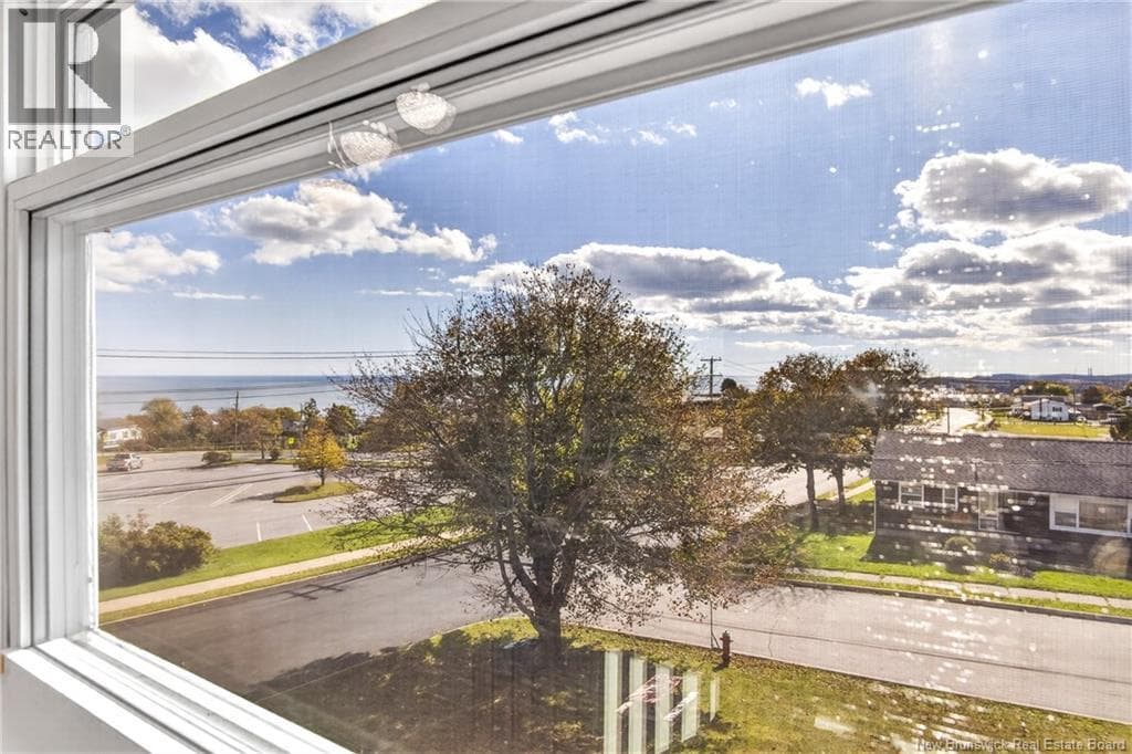 677 Fundy Drive, photo 39