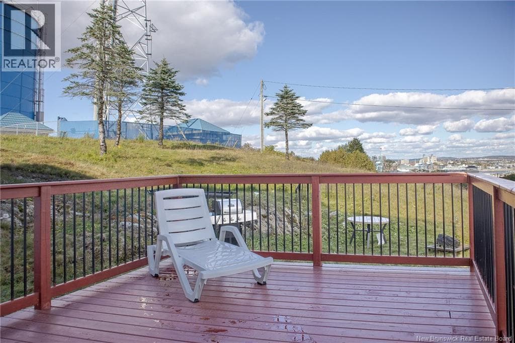 677 Fundy Drive, photo 40