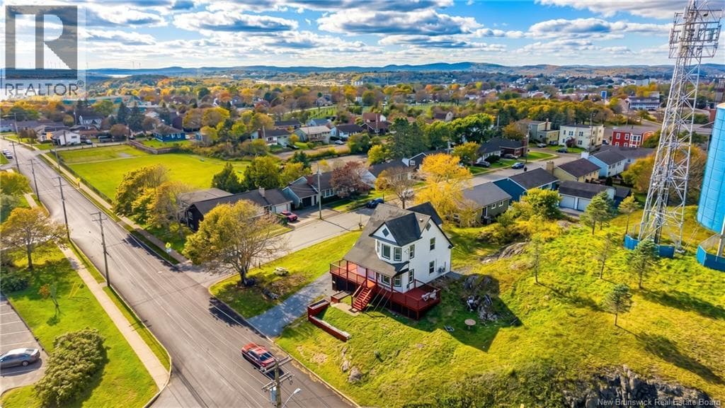 677 Fundy Drive, photo 49