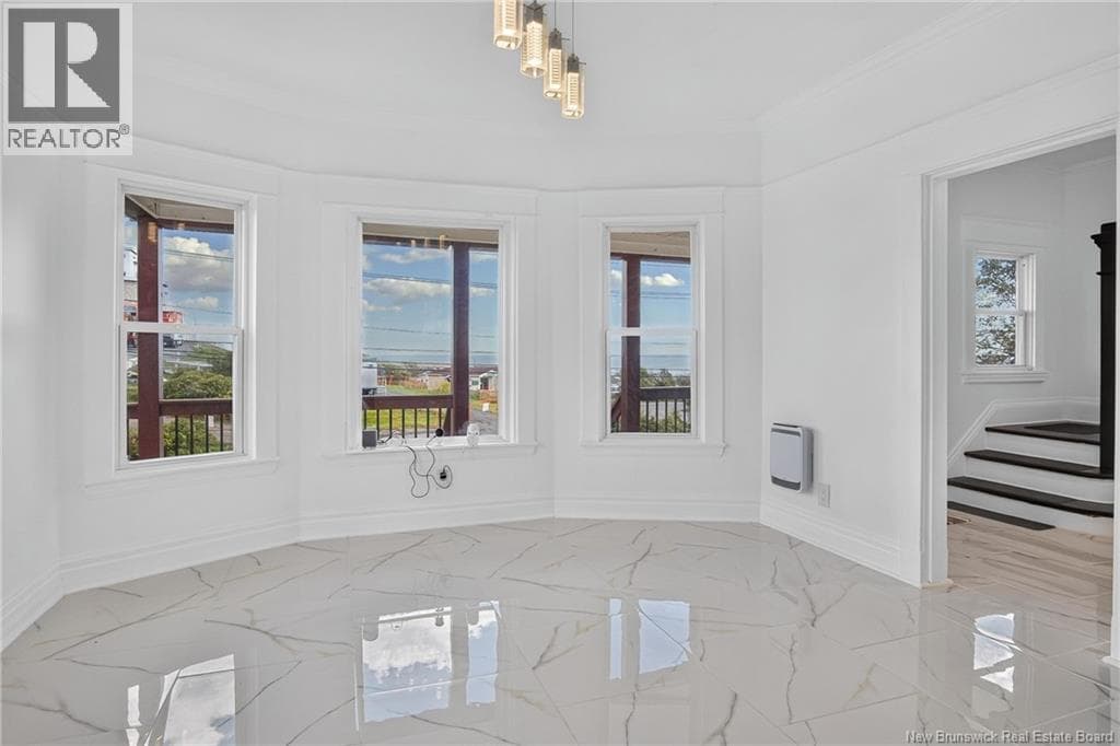 677 Fundy Drive, photo 9