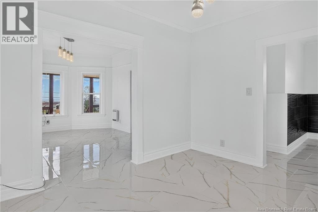 677 Fundy Drive, photo 14