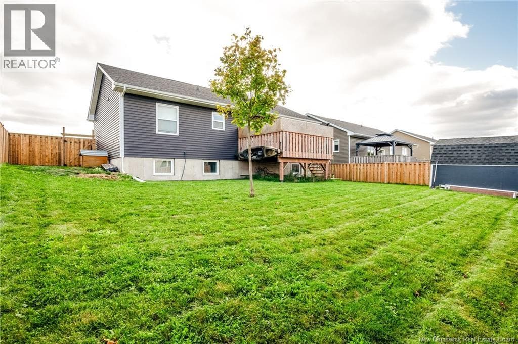 31 Kappa Avenue, photo 30
