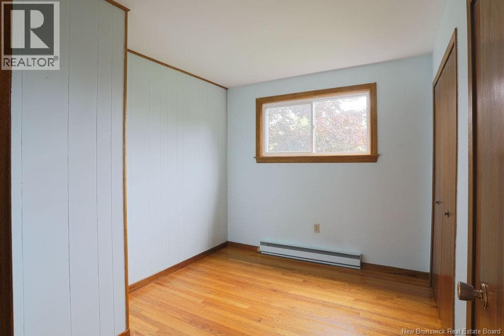 108 Robin Hood Lane, photo 18