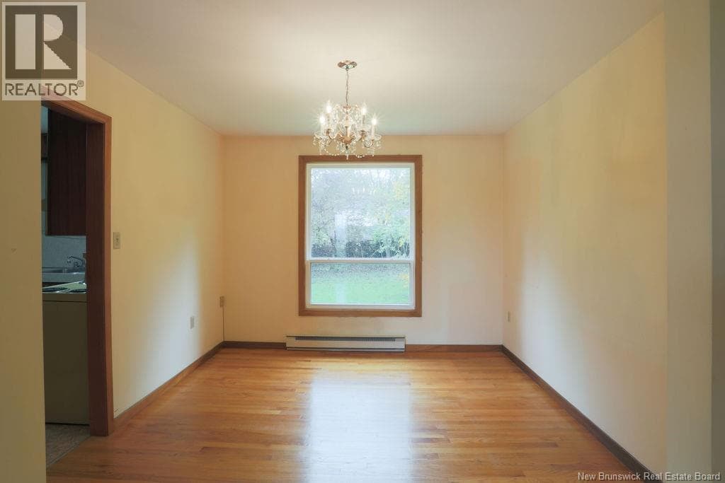 108 Robin Hood Lane, photo 29