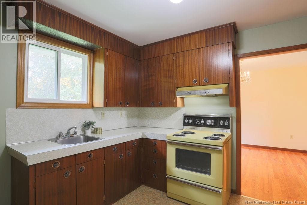108 Robin Hood Lane, photo 27