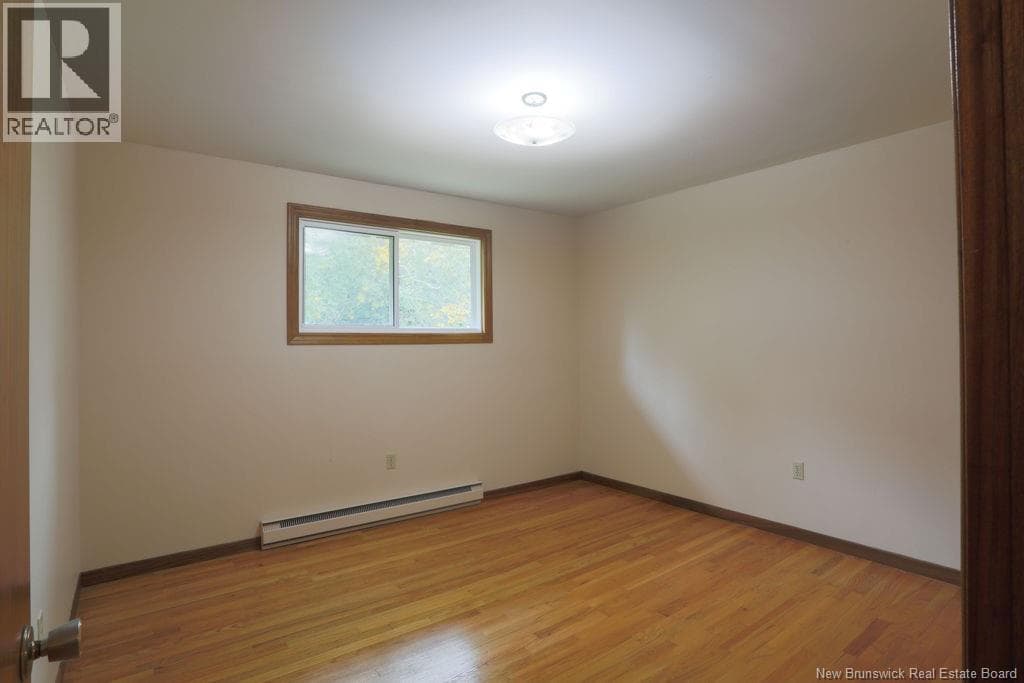 108 Robin Hood Lane, photo 36