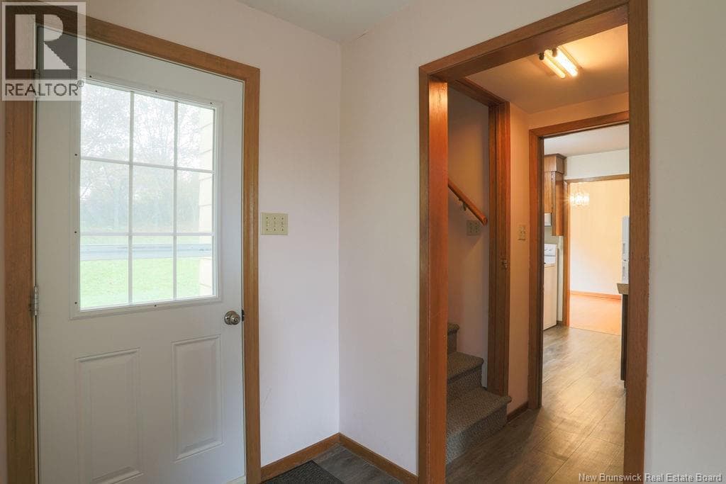 108 Robin Hood Lane, photo 24