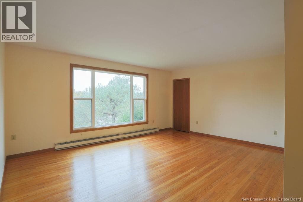 108 Robin Hood Lane, photo 30
