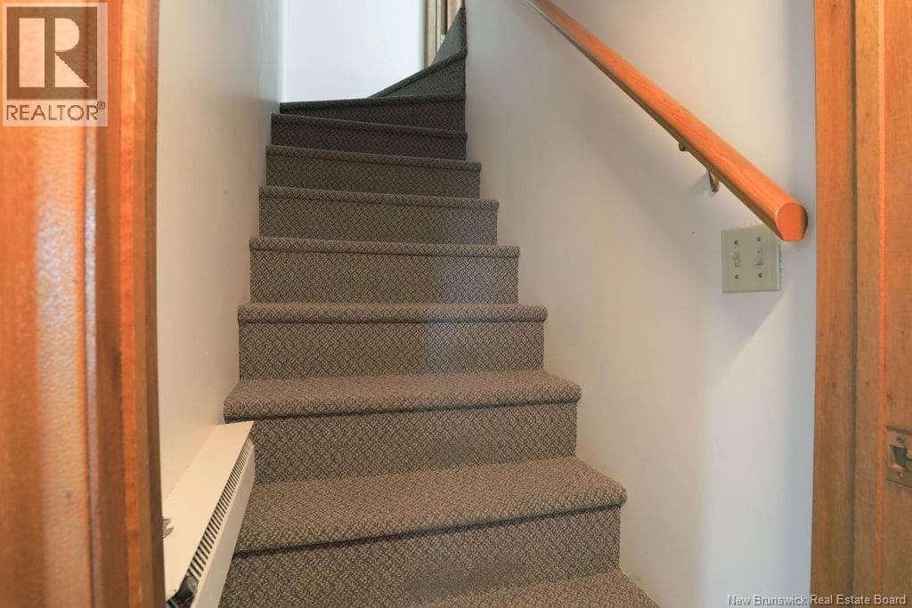 108 Robin Hood Lane, photo 25