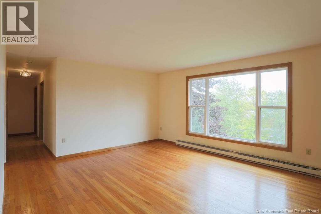 108 Robin Hood Lane, photo 32