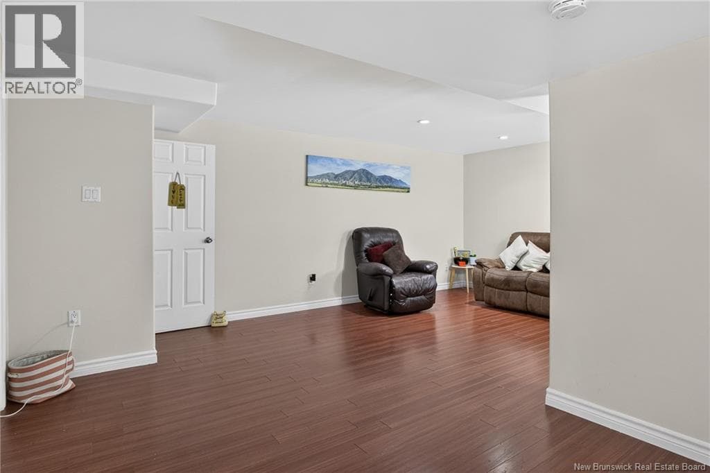 26 Grantham Road, photo 24