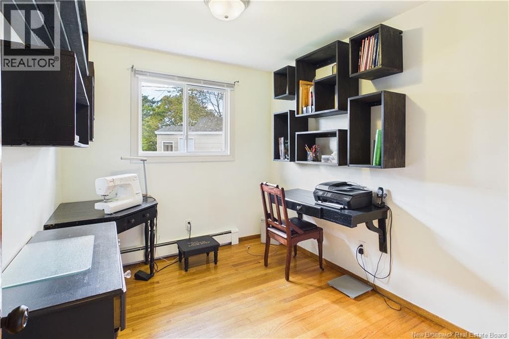 460 Lawrence Street, photo 22