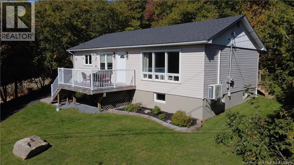 15 Hazen Avenue