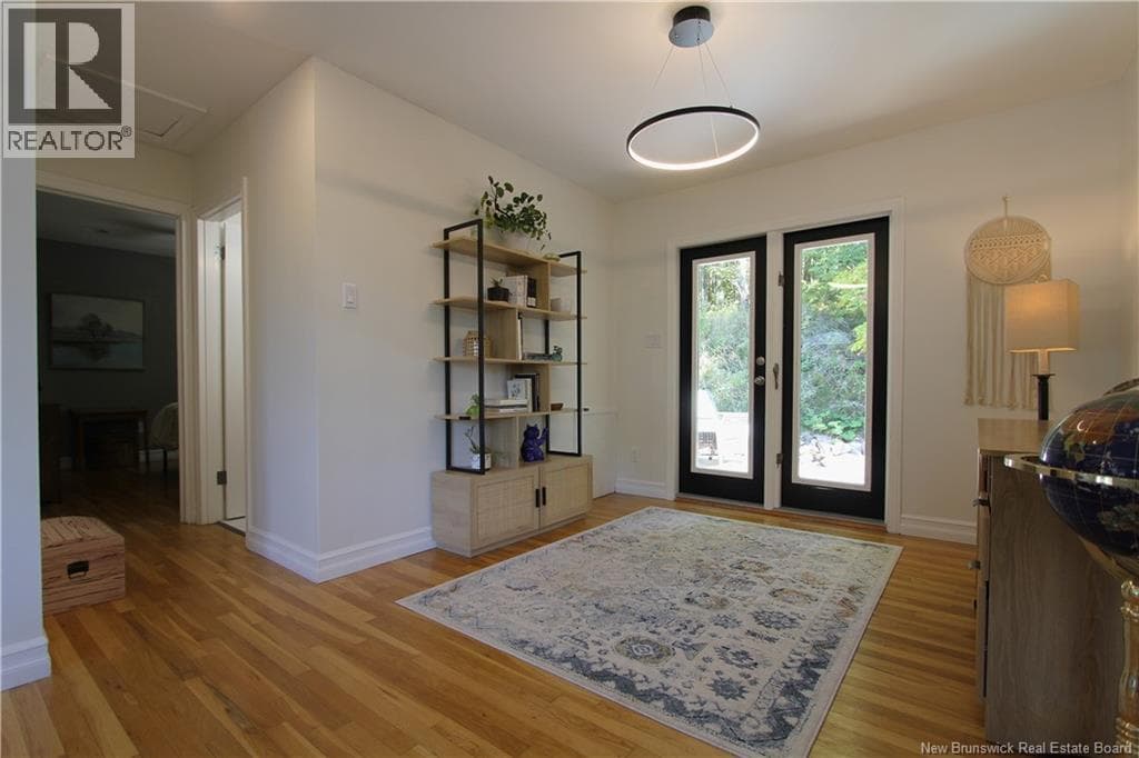 15 Hazen Avenue, photo 19