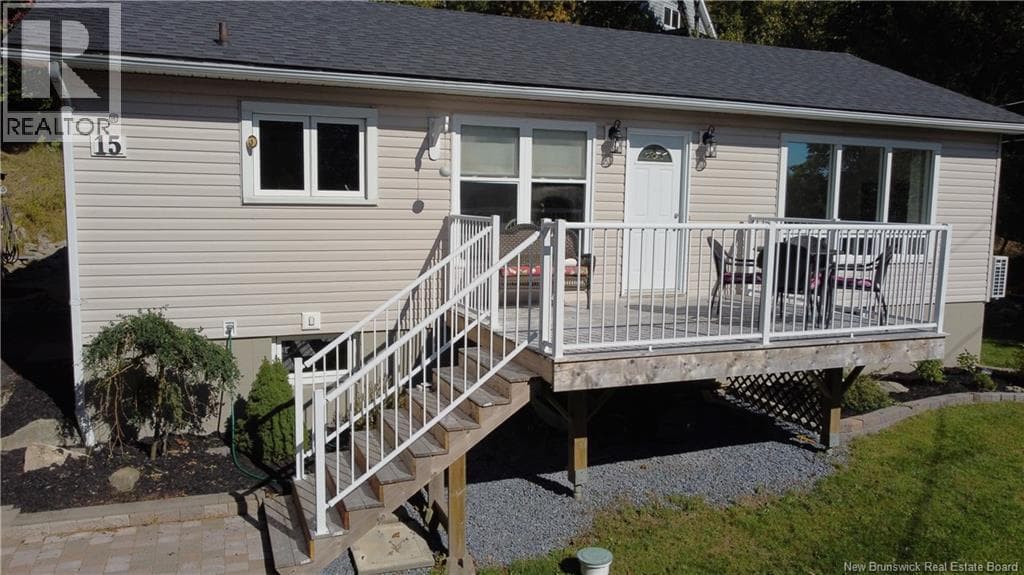 15 Hazen Avenue, photo 3